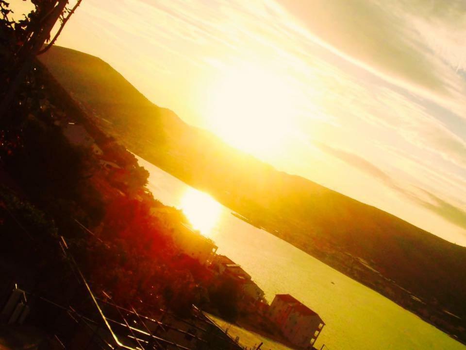 Apartment Sunset Трогир Экстерьер фото